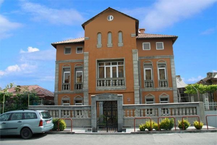 Villa Ayghedzor