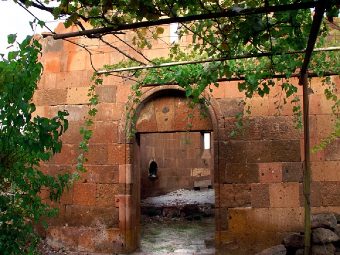 Spitakavor Church (Ashtarak)