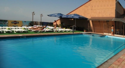 Regineh Hotel